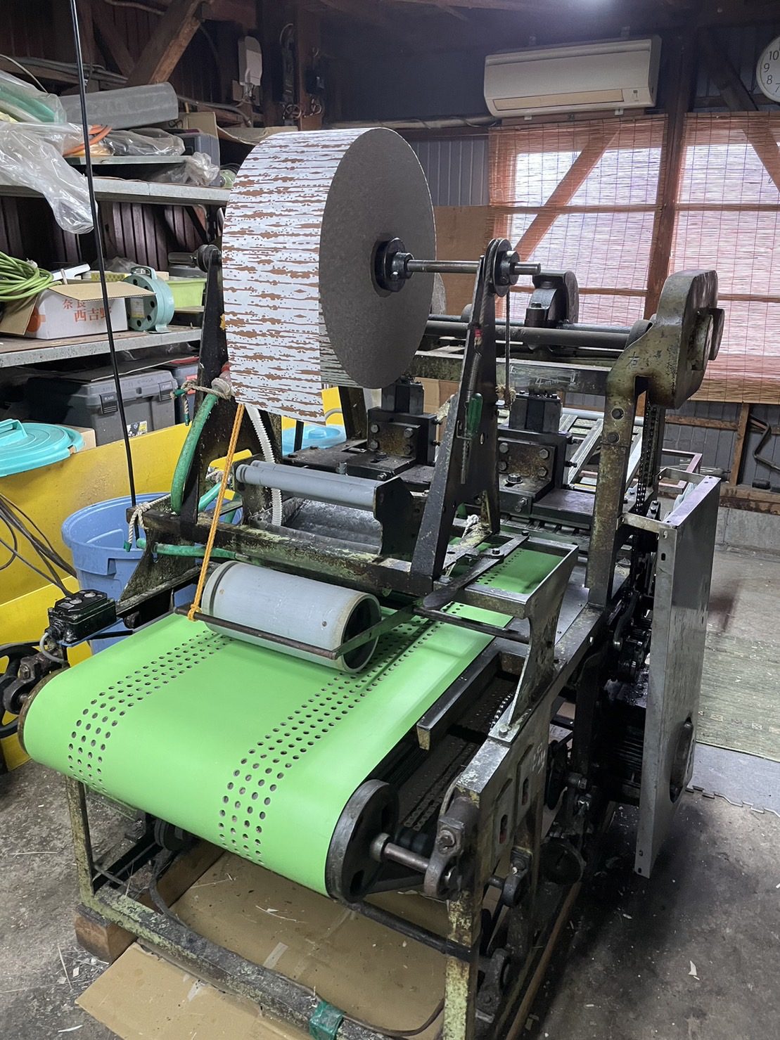 導入を予定している文庫折貼機と同型機